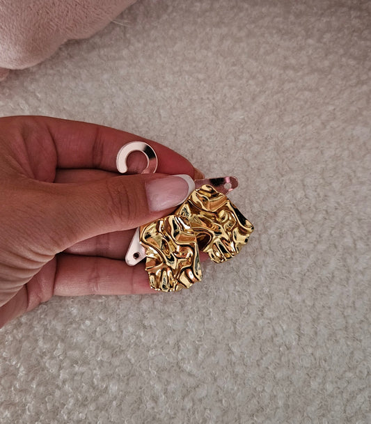 Boucle Doré Femme – Accessoire élégant