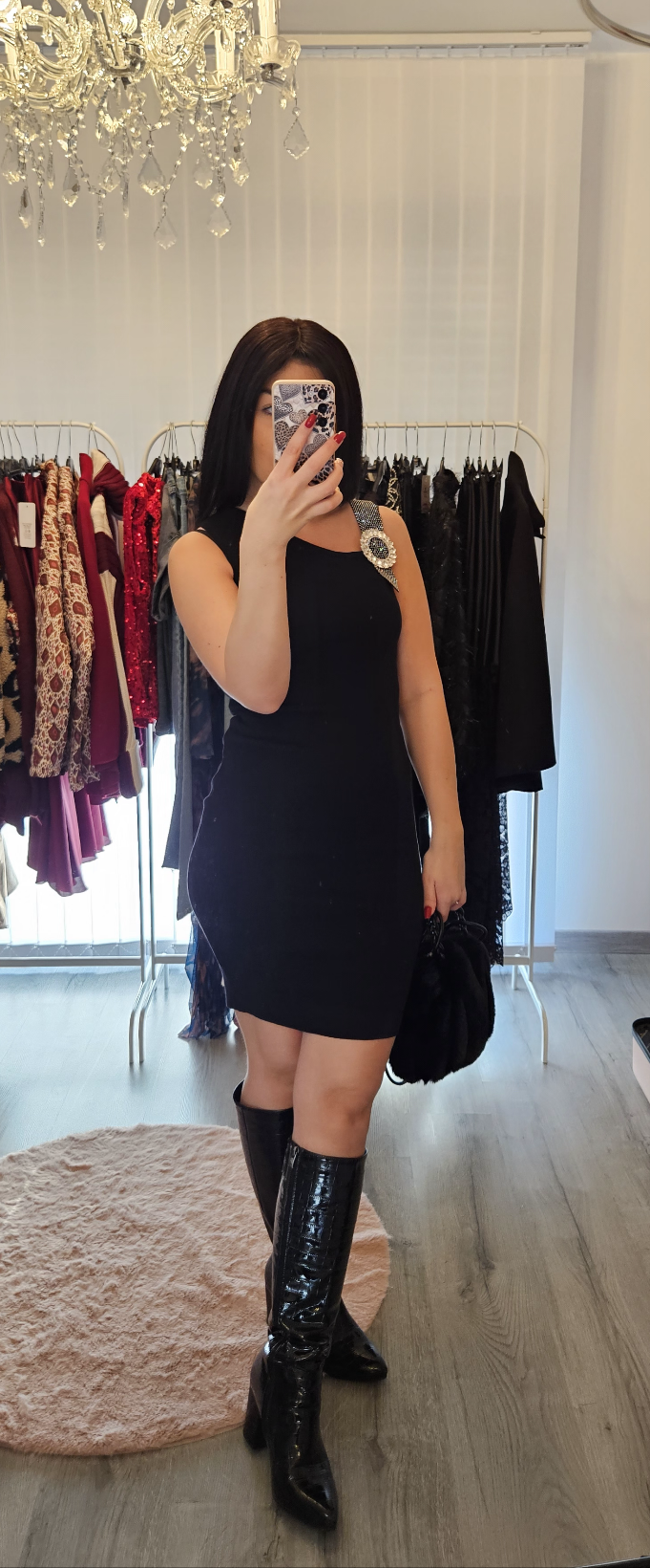 Robe Diva Femme – L’incontournable noir